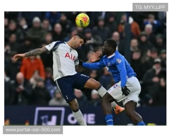 罗梅罗公开道歉承认球队责任,暗批团队逆境失声